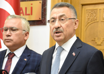 Türkiye Azerbaycan'ın her şartta yanında