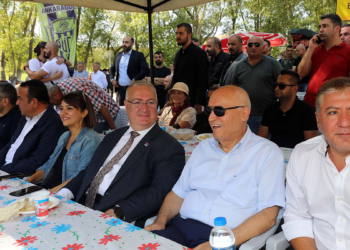 Yakacık'ta Geleneksel Pilav ve Kültür Şenliği