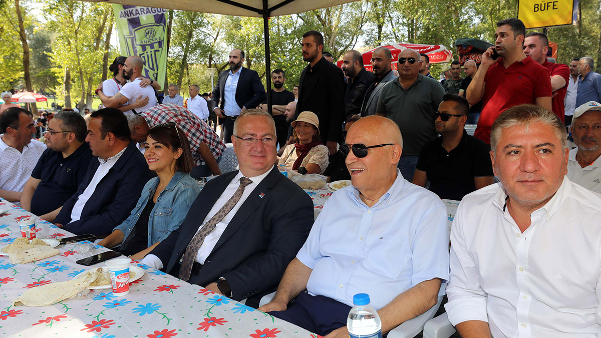 Yakacık'ta Geleneksel Pilav ve Kültür Şenliği