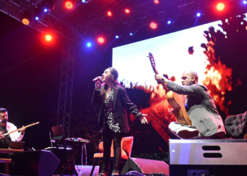 Yekpare Trio Grubu Beşiktaş'ta konser verdi