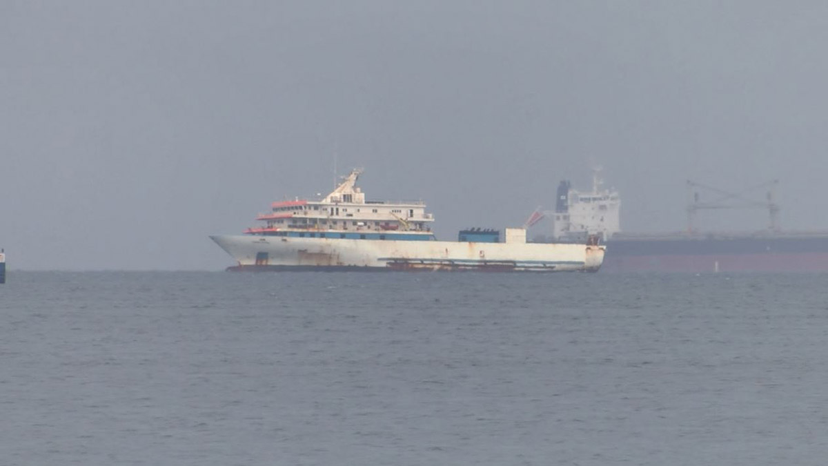 Yunanistan'ın ateş açtığı gemi Zeytinburnu'na demirledi