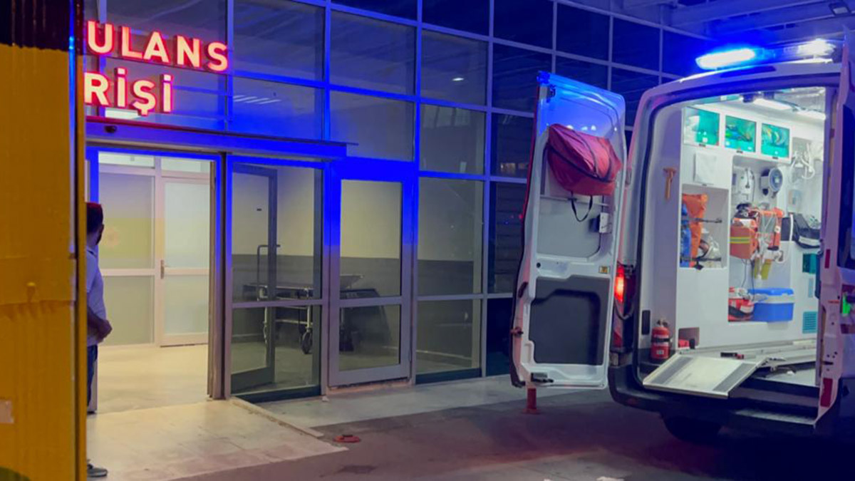 Zihinsel engelli oğlunun bıçakladığı adam öldü