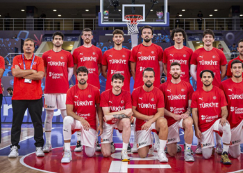 A Milli Erkek Basketbol Takımı Fransa karşısında