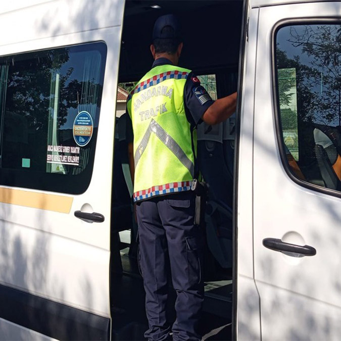 Jandarma okul servislerine yönelik denetim başlattı