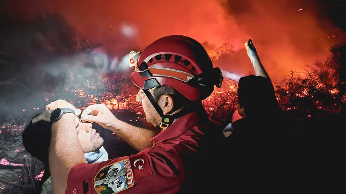 Antalya'daki orman yangınında 15 hektar zarar gördü