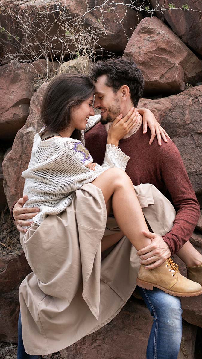 Ben seni unutamamışım. Bir harf, bir kelime kalbime düşmene kâfi geldi. 