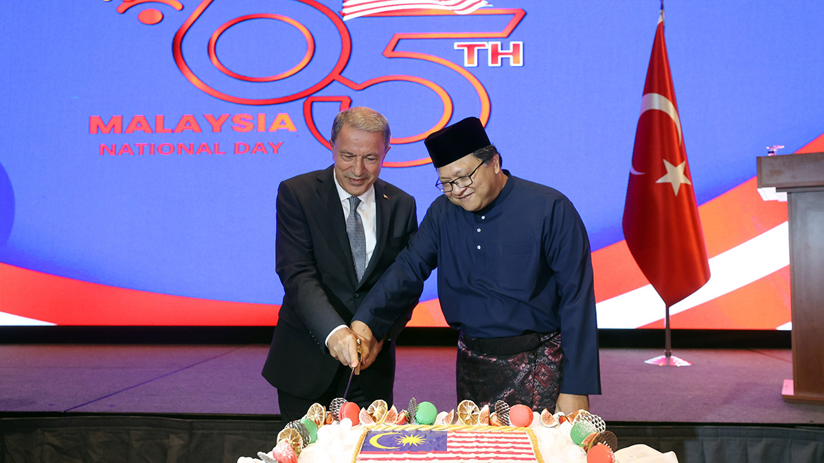 Türkiye ve Malezya stratejik önemi haiz iki ülkedir
