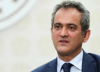 614 bin 390 öğretmenimizin yüzde 98,64'ü eğitimlerini tamamladı