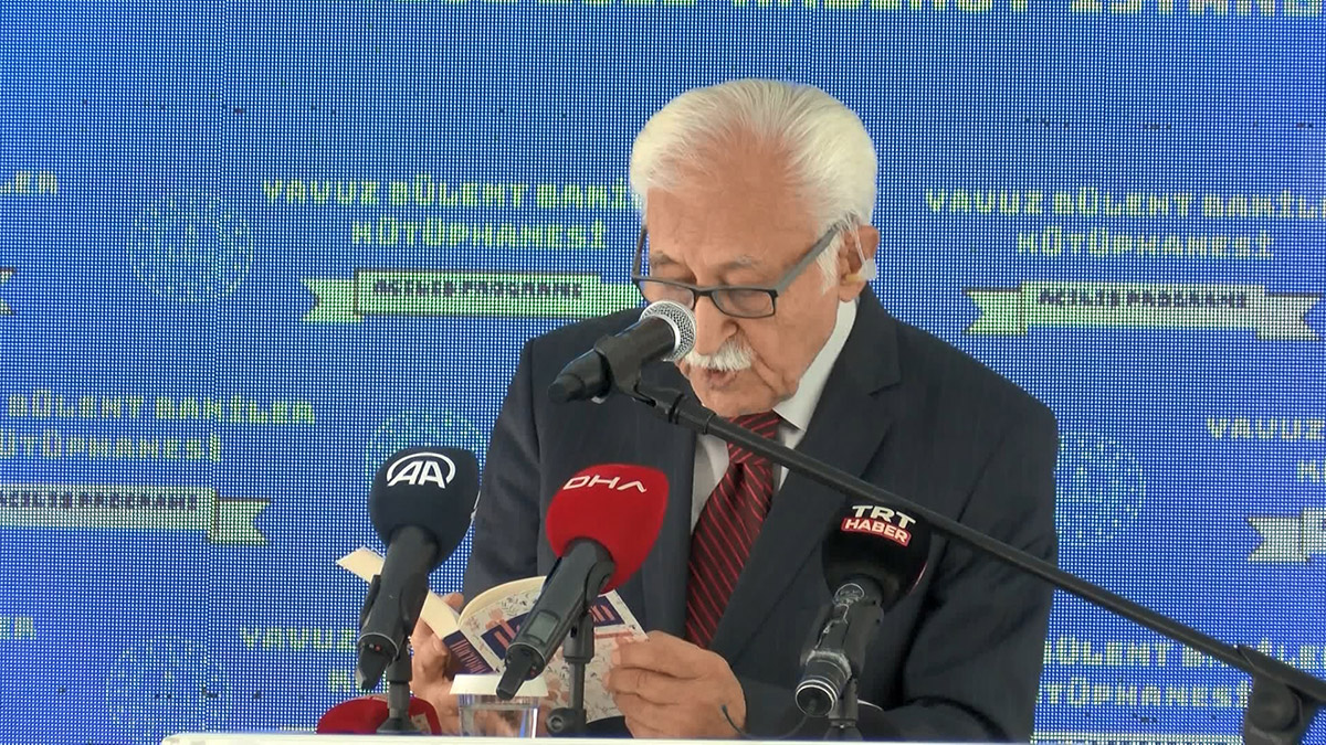 Tüm okullarda artık kütüphane var