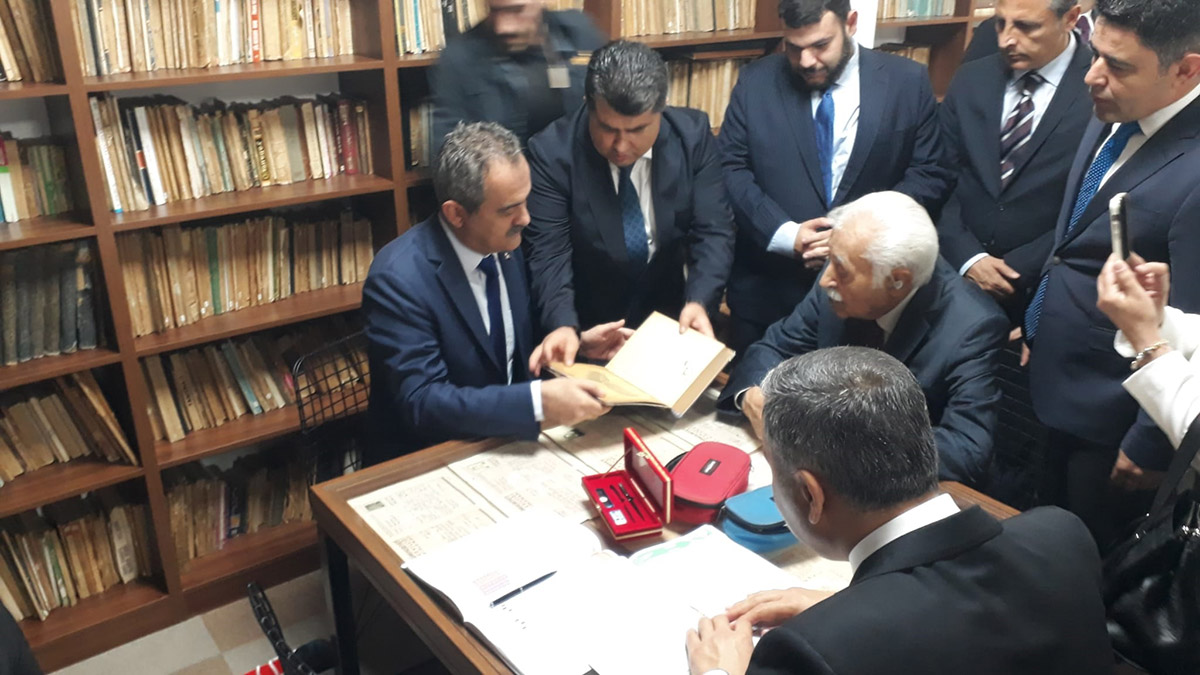 Tüm okullarda artık kütüphane var