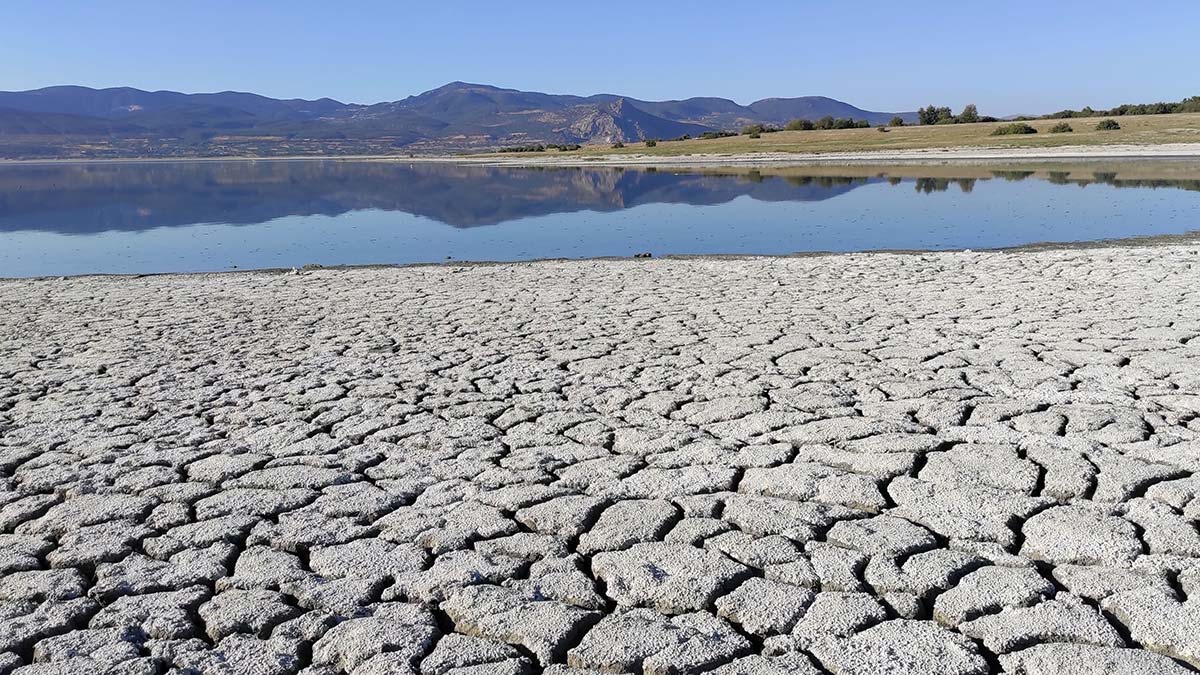 Burdur Gölü kan ağlıyor