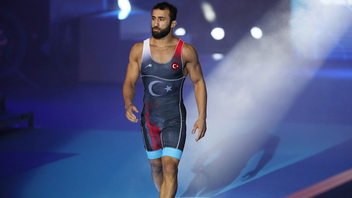 Burhan Akbudak adını finale yazdırdı