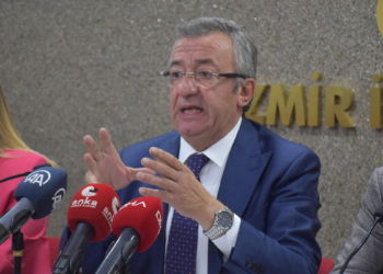 Paşa paşa, tıpış tıpış gidecekler