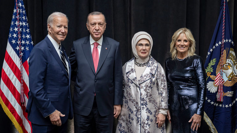 Erdoğan ve Biden’dan aile fotoğrafı