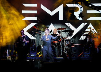 Emre Kaya'dan Alaturka performans