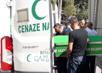 Fabrika inşaatındaki çökmede ölen işçinin cenazesi alındı