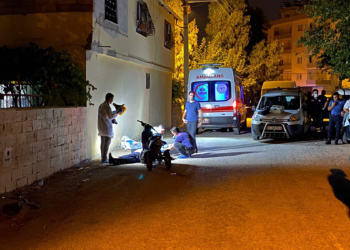 Husumetli iki aile arasında kalaşnikoflu kavga