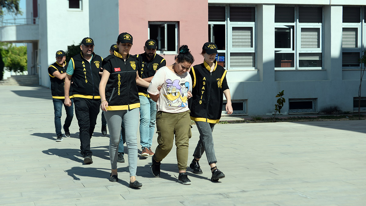 İlişkiye girme vaadiyle kandırılıp darbedildi