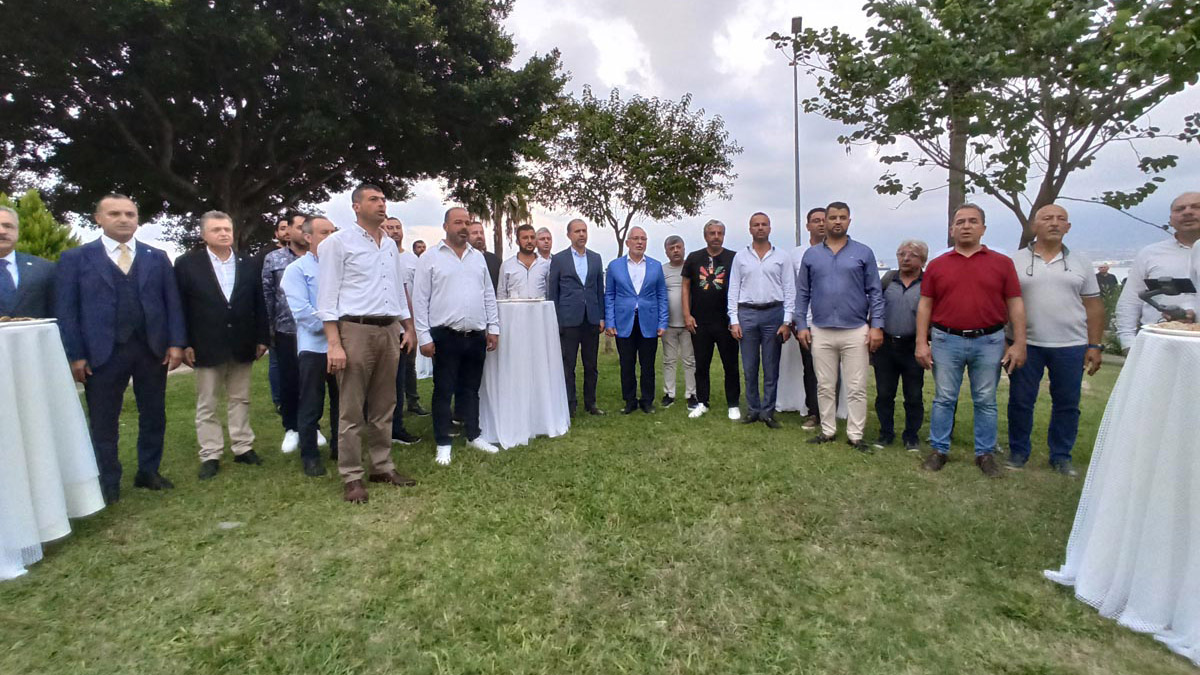 Tekerlekli Sandalye Basketbol Süper Ligi ekiplerinden İskenderun Engelliler Basketbol Takımı, yeni sezona düzenlenen etkinlikle ‘merhaba’ dedi.