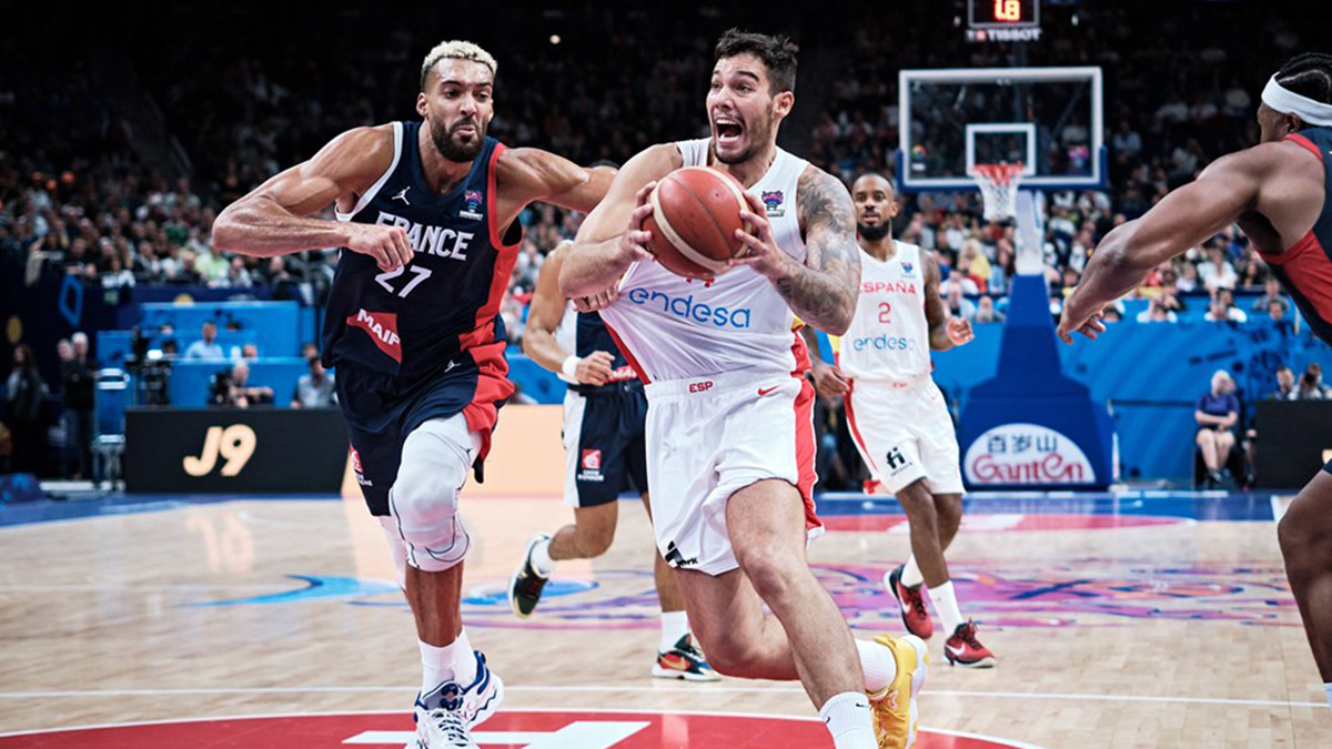 FIBA 2022 Avrupa Basketbol Şampiyonası finalinde İspanya, Fransa'yı 88-76 yenerek tarihe geçti. 4'üncü kez Avrupa'nın en büyüğü İspanya oldu.