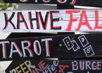 İstanbul'da 'fal kafeler' artıyor