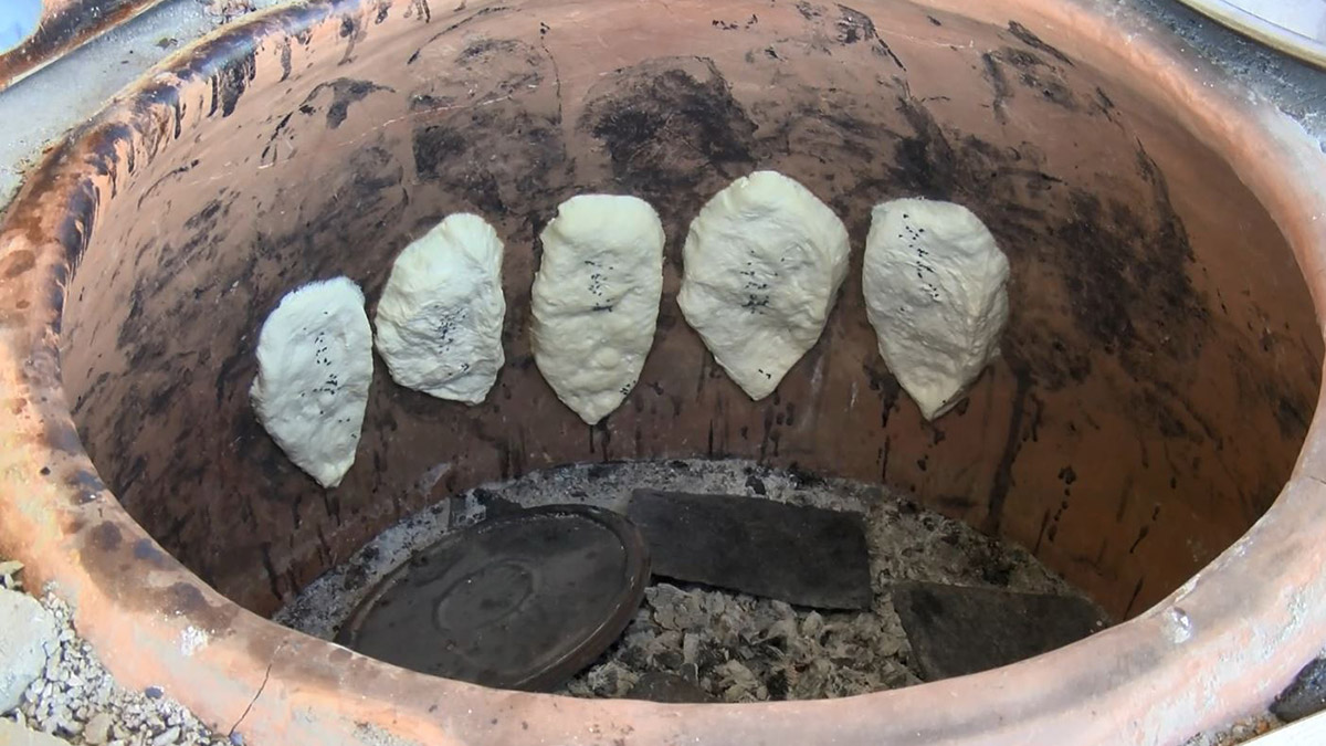 İstanbul'da Konya Günleri, İstanbul Atatürk Havalimanı Fuar Alanı'nda başladı. Dört gün sürecek etkinlikte Konya'nın meşhur lezzetlerinin yanı sıra, ilçe belediyeleri de stant açarak ilçelerini tanıttı.