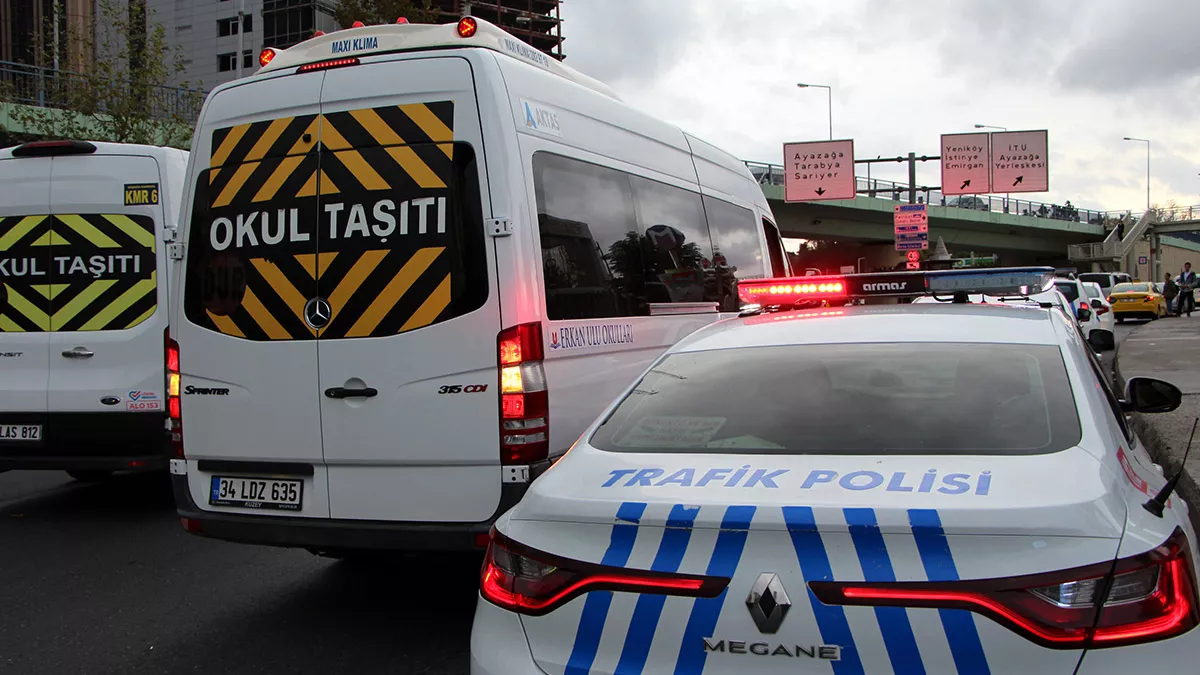 Eğitim-öğretim yılının ilk gününde öğrenci servislerine denetim