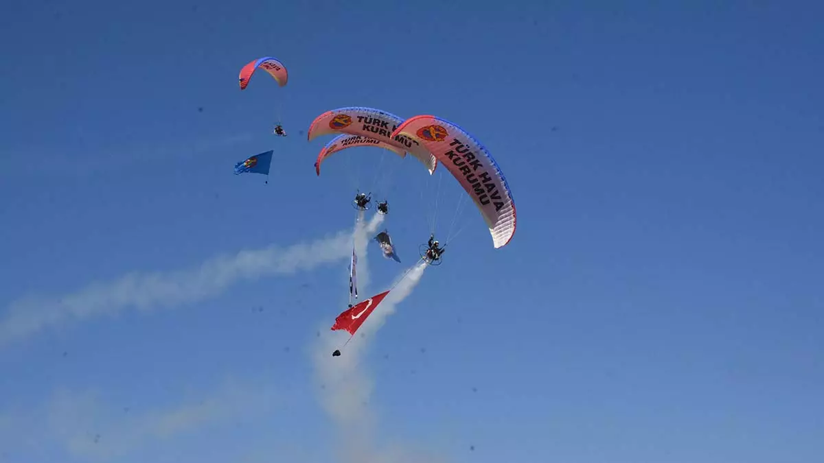 Türkiye paraşüt şampiyonası başladı