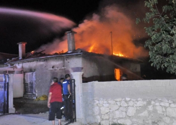 Karaman'da çiftlik evinde yangın