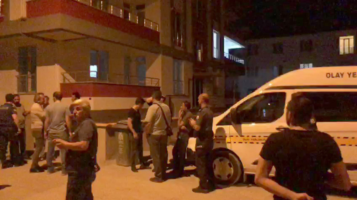 Kocası tarafından 20 bıçak darbesiyle öldürüldü