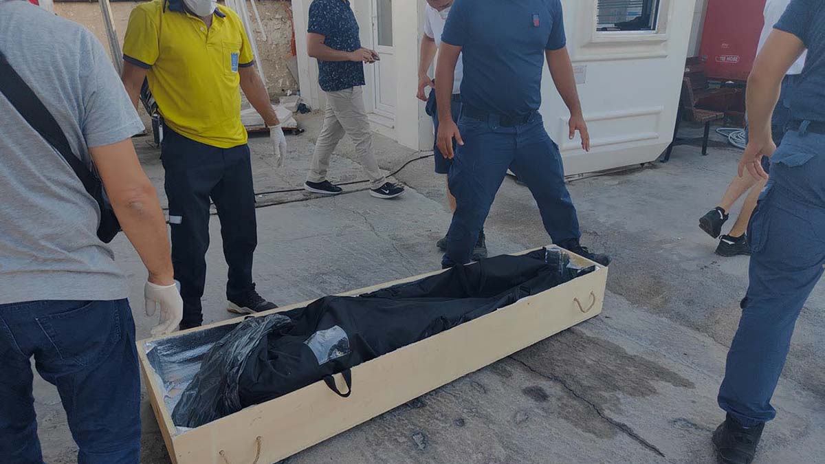 Kuşadası'nda 6 kaçak göçmen kurtarıldı