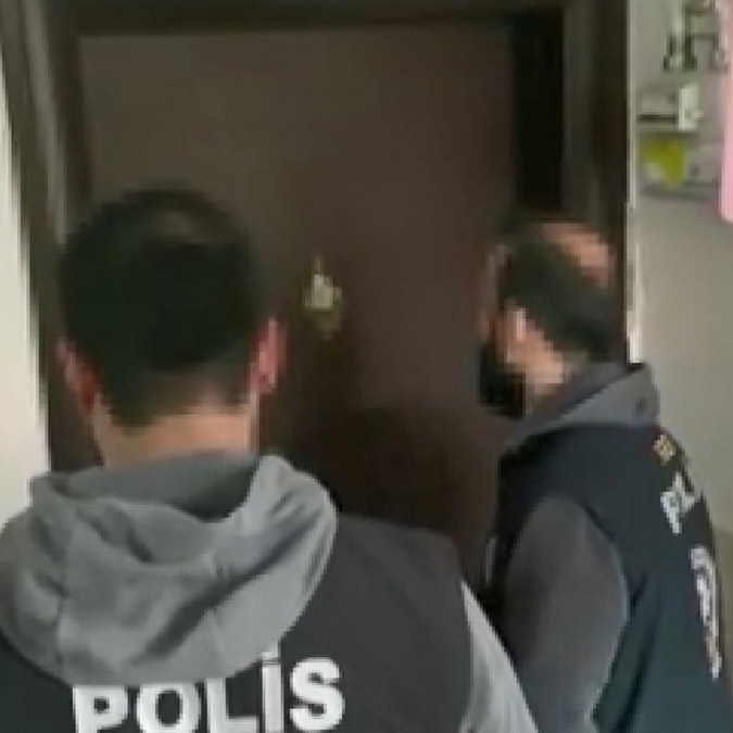 Mail hesabını ele geçirerek 350 bin TL dolandırdılar