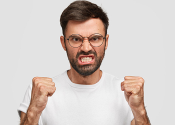 Değerlerimize neler oluyor farkında mıyız?