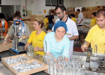 Kolonyaya talep arttı