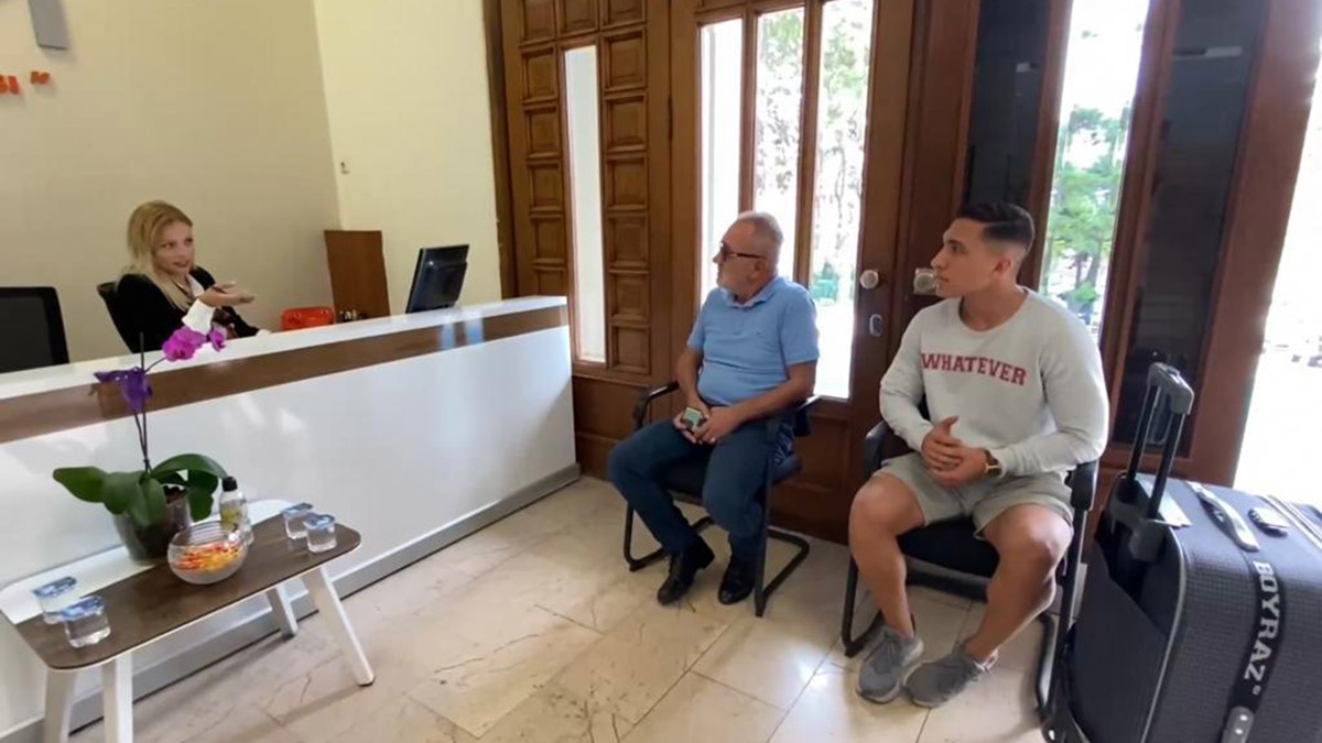 Yurt bulamayan öğrenciler otelde misafir ediliyor