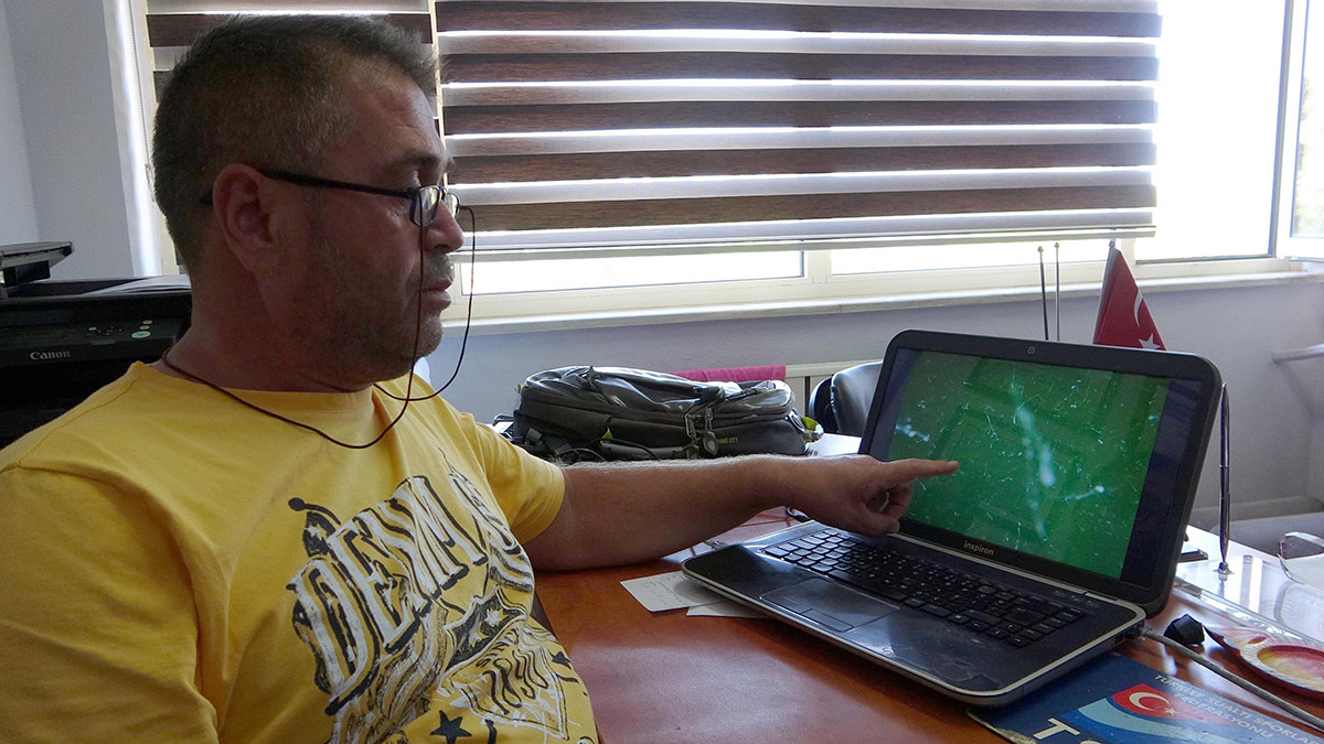 Çanakkale Onsekiz Mart Üniversitesi (ÇOMÜ) Deniz Bilimleri ve Teknolojisi Fakültesi Öğretim Üyesi Prof. Dr. Adnan Ayaz, "Eğer deniz suyunda hızlı soğuma gerçekleşirse müsilajla tekrar karşı karşıya kalmayız" dedi.