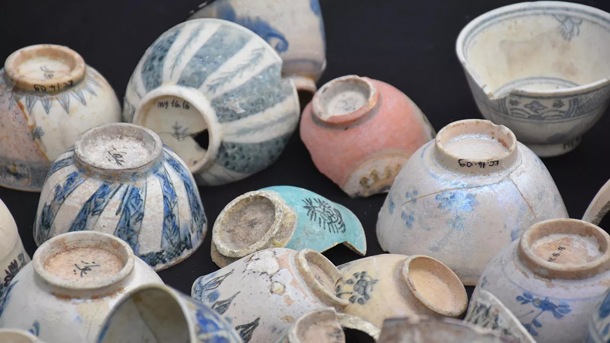 Smyrna agorasinda osmanli fincanlari bulundu 2963 dhaphoto9 - kültür ve sanat - haberton