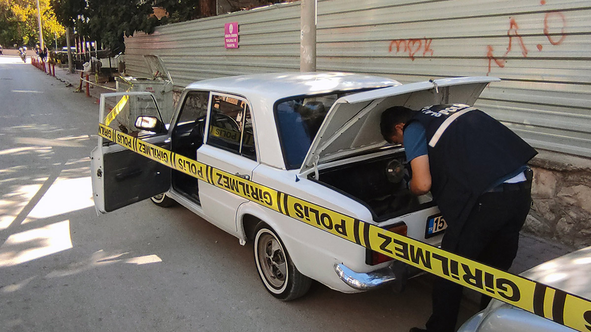 Pompalı tüfeğin dipçiğiyle acımasızca vurdular