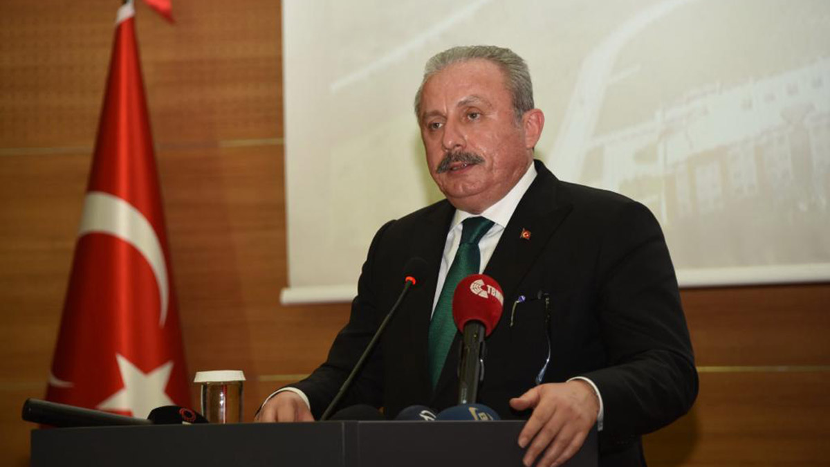 Jeostratejimiz bize imkanlar sunuyor