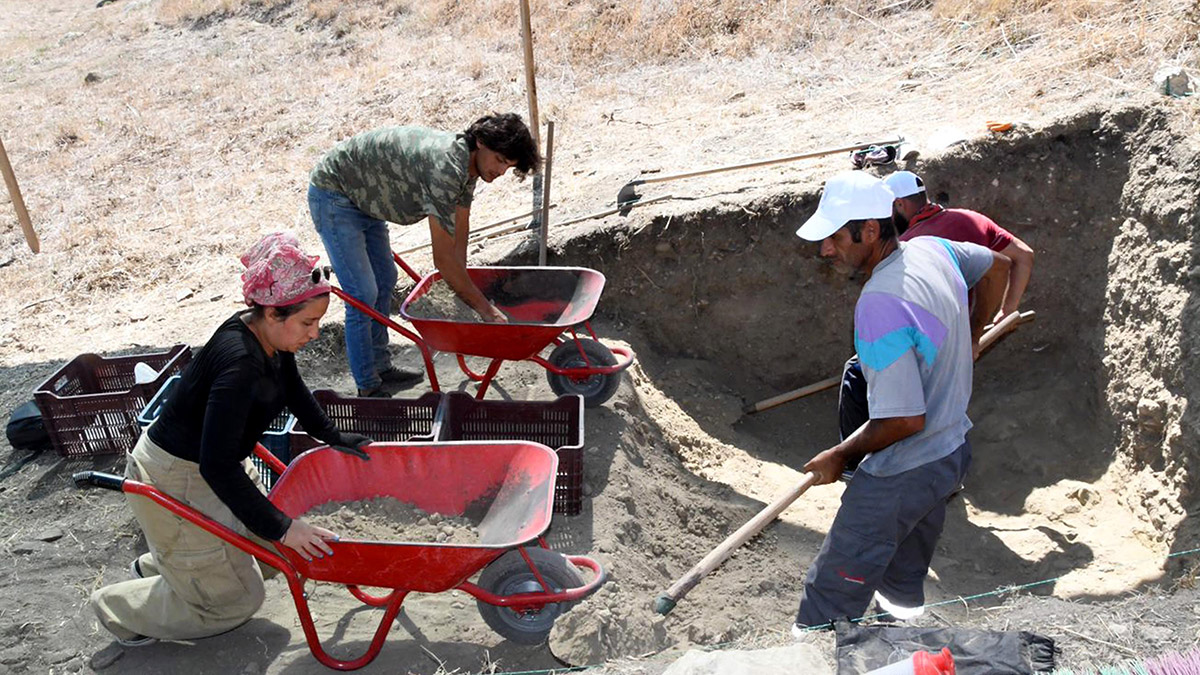 Trakya'nın en büyük tiyatrosu gün yüzüne çıkıyor