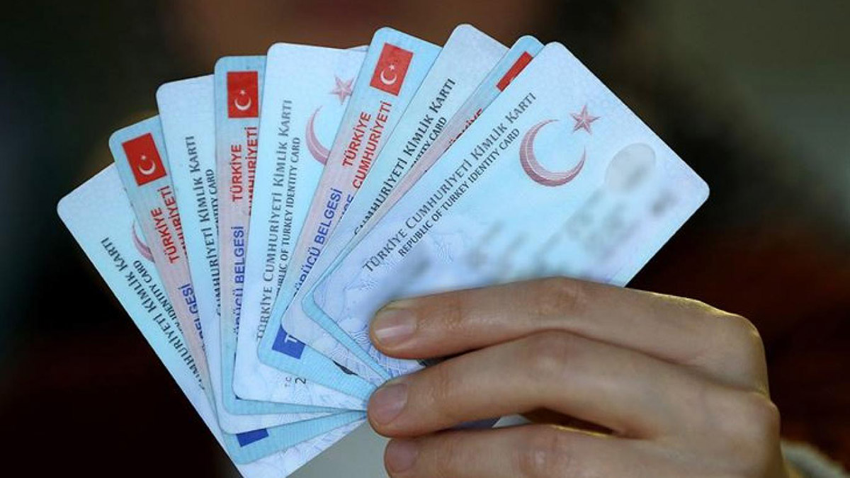 Telefonla vatandaşlık verildiği iddiası hayal ürünüdür