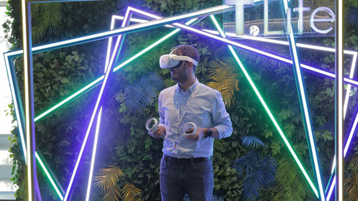 Gençler gelecekteki çalışma ortamlarını deneyimledi