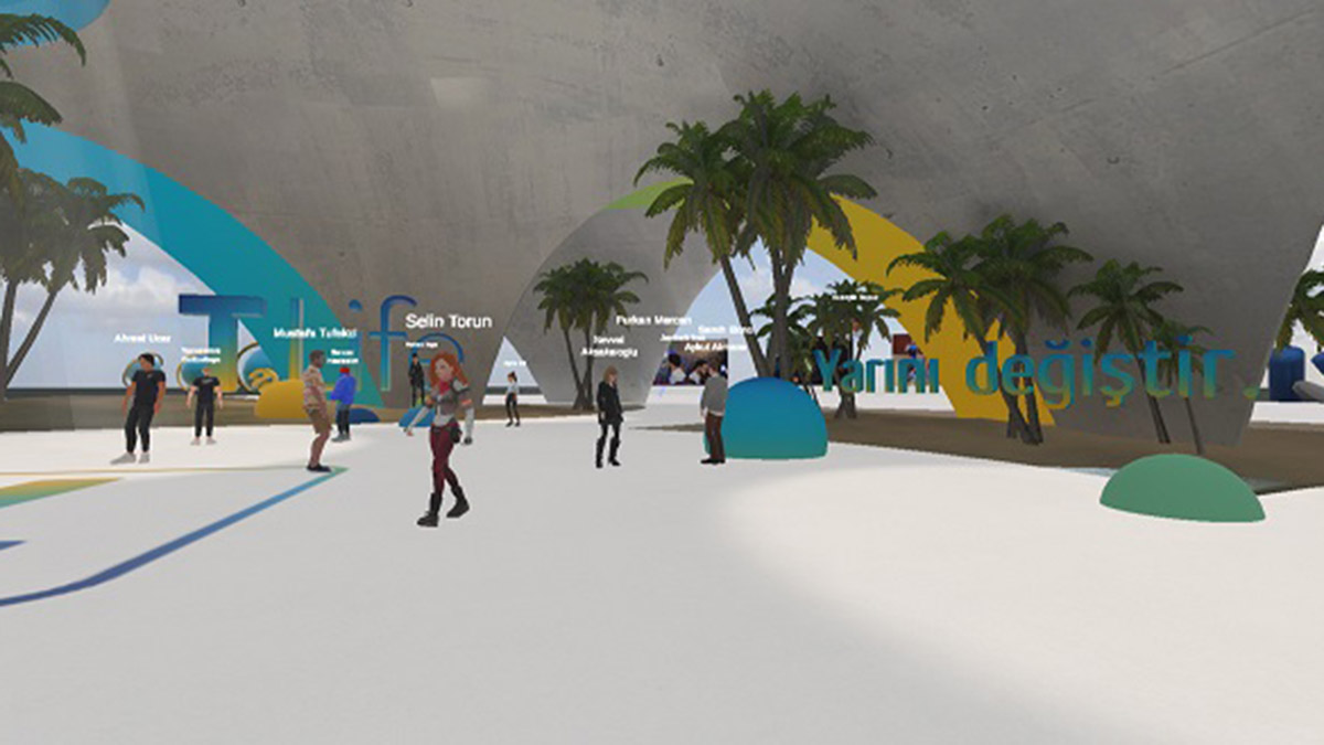 Genç yeteneklerin teknoloji trendlerini deneyimleyerek yetkinliklerini geliştirecek projeler geliştiren Turkcell, gençlerin gelecekteki çalışma ortamlarını deneyimlemelerine katkıda bulunmak amacıyla en geniş katılımlı Metaverse etkinliğini düzenledi.