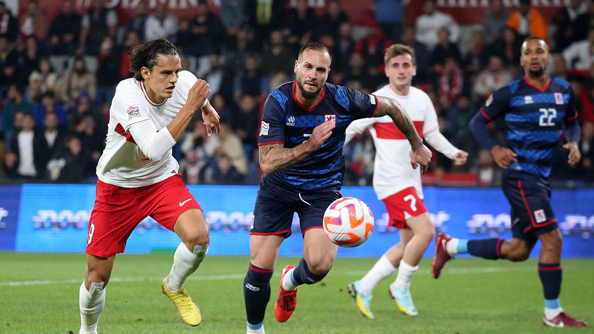 A Milli Futbol Takımı B Ligi'ne yükseldi