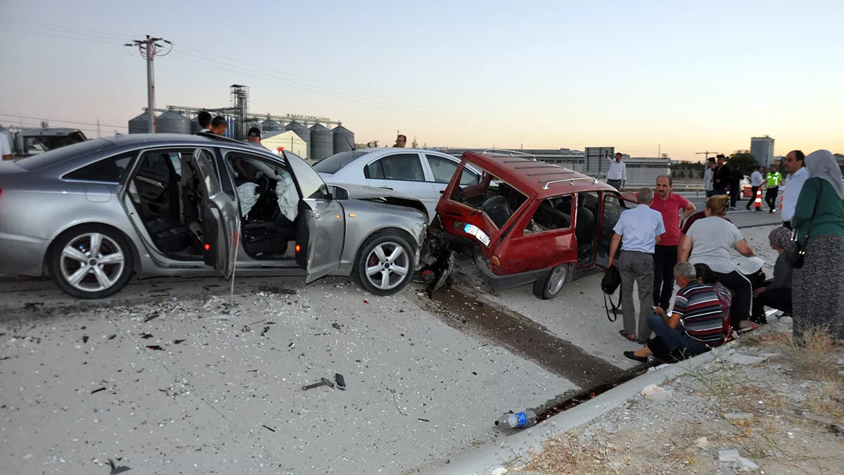 Hisarcıklıoğlu'nun konvoyunun geçişi sırasında zincirleme kaza