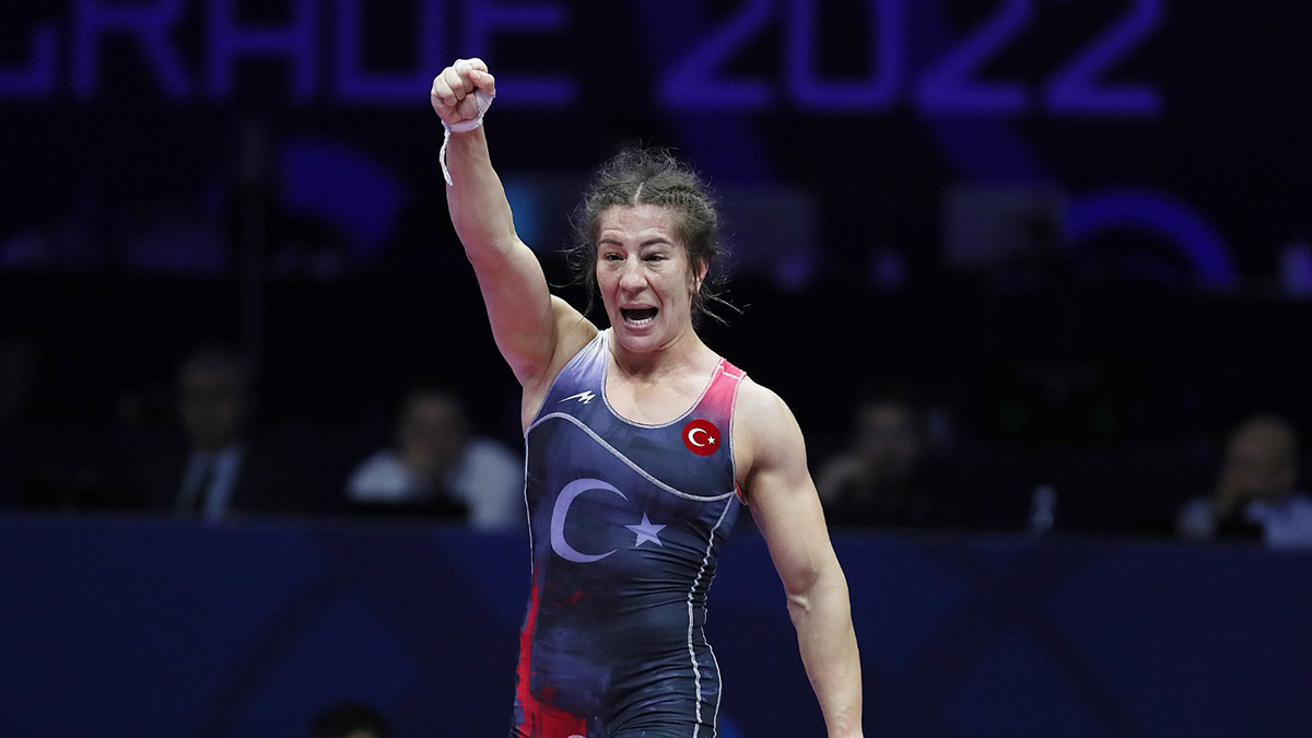 İstiklal Marşı'nı okutmak için buradayız