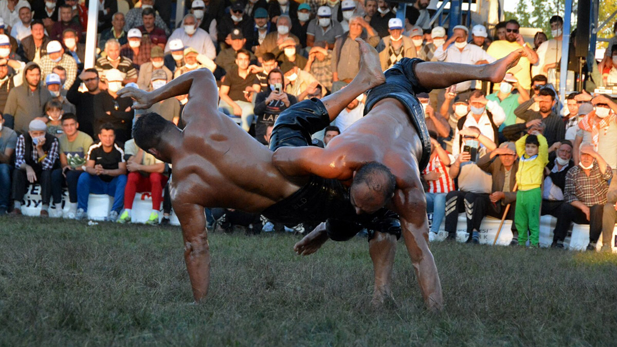 Yuntdağı Yağlı Güreşleri için geri sayım başladı
