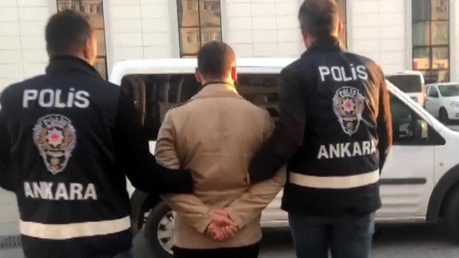 10 ilde FETÖ operasyonu: 11 gözaltı