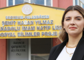 15 Temmuz şehidinin gazi kızı ağlattı