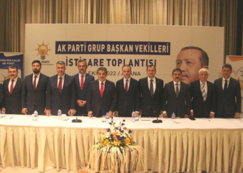 AK Parti'li 11 grup başkanvekili Adana'da buluştu